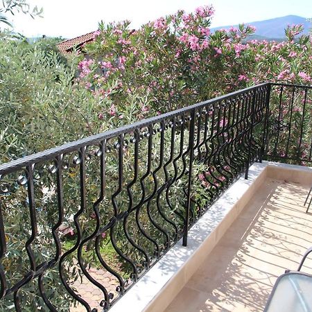 Villa Iatrou Potos Exterior foto