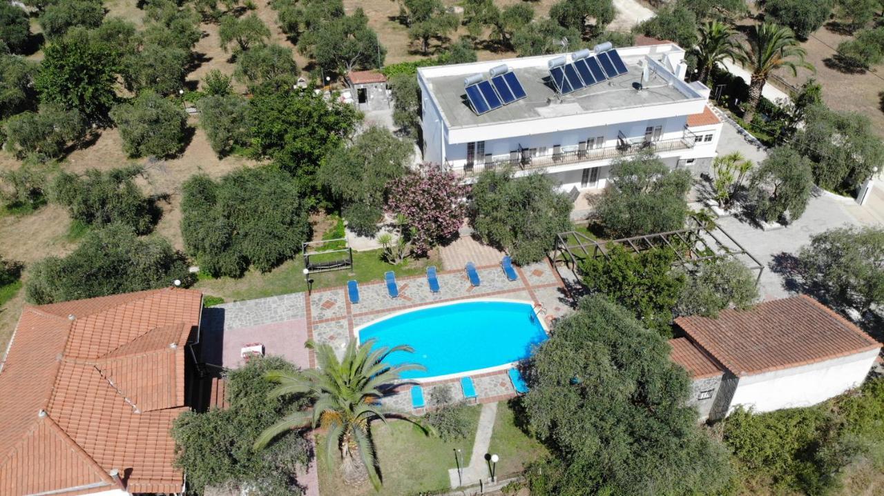 Villa Iatrou Potos Exterior foto